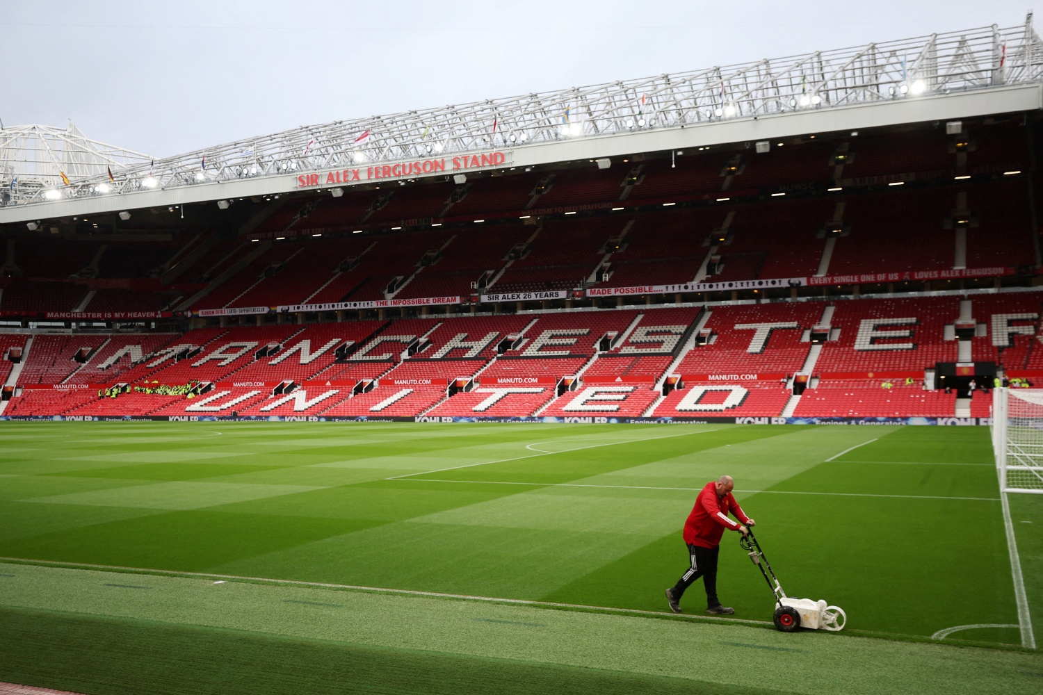 Manchester United é frustrado pelo Everton com empate em Old Trafford