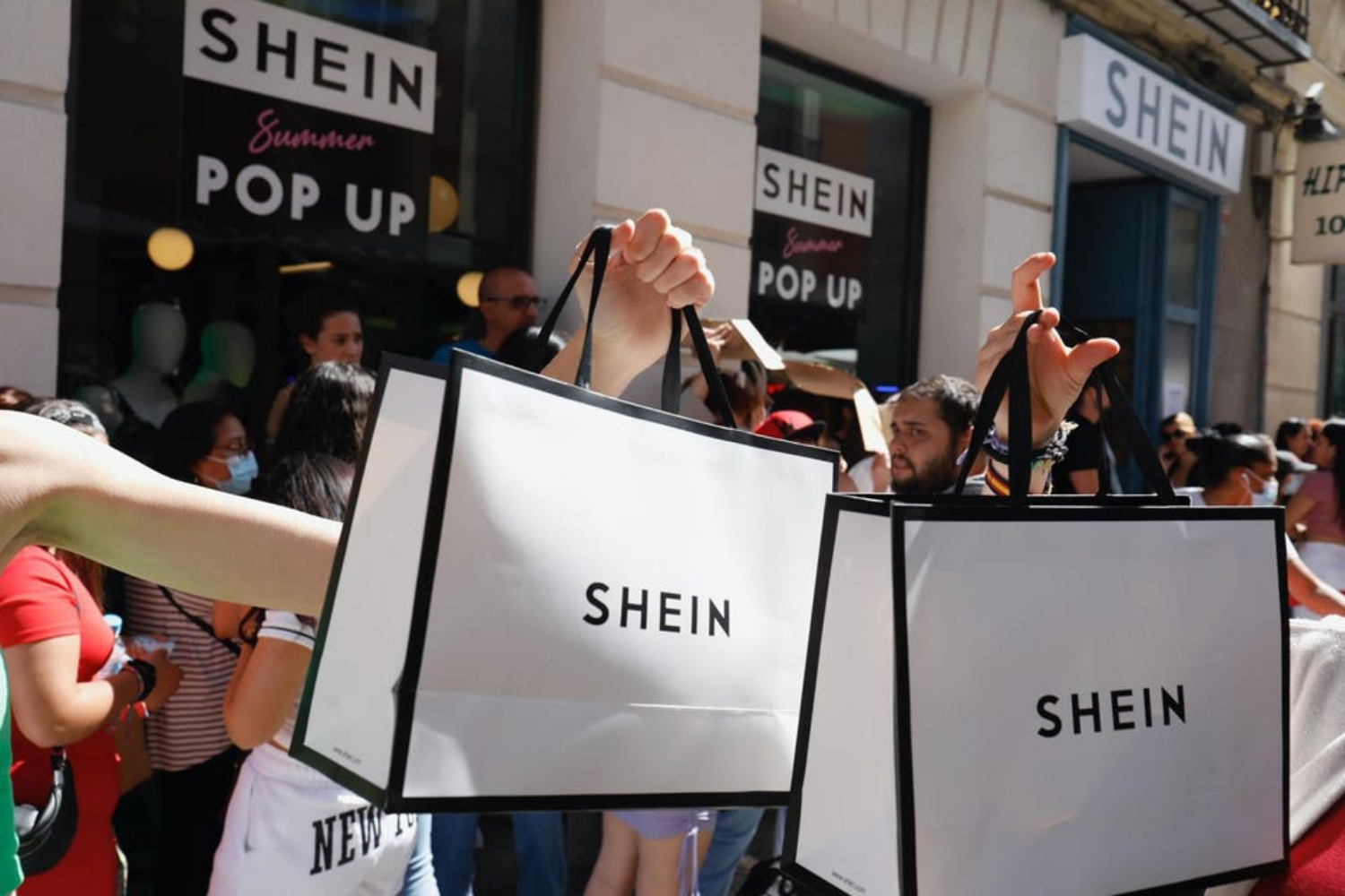 As 5 roupas femininas mais vendidas da Shein em Janeiro de 2024