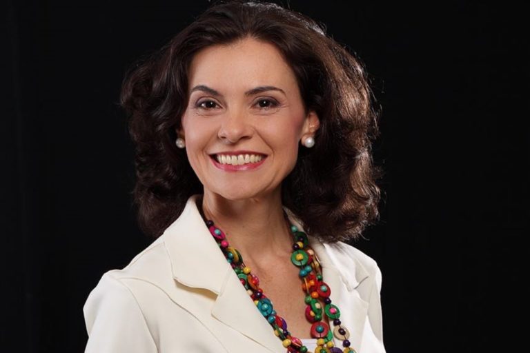 Carolina Graça, nova diretora da área de ESG da divisão agrícola da Bayer para América Latina