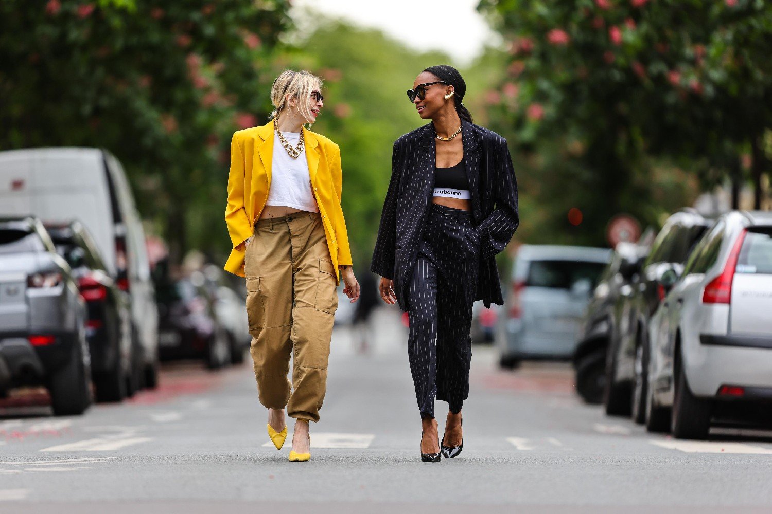 Tendências da moda 2023: peças fashion que não podem faltar no seu  guarda-roupa este ano