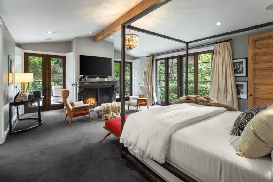 Tyler Hogan para Carolwood Estates