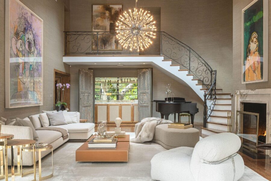Tyler Hogan para Carolwood Estates