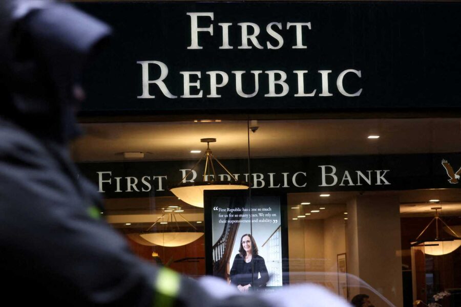 Fachada do banco First Republic