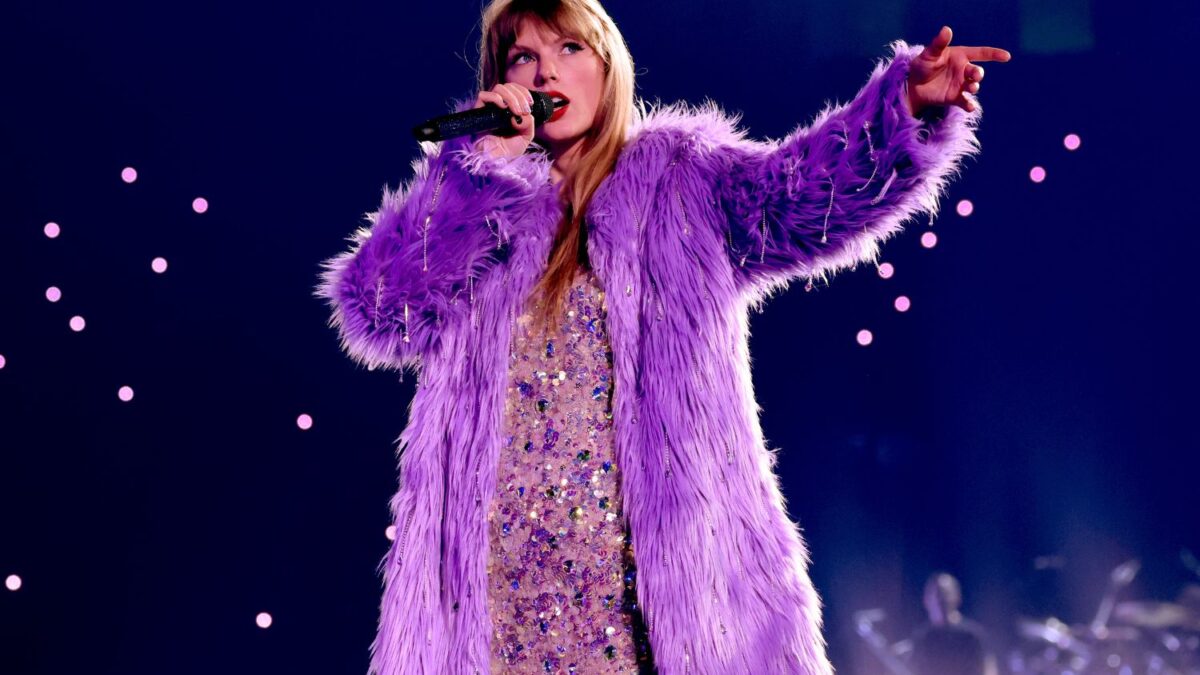 Life_Taylor-Swift-Eras-Tour-