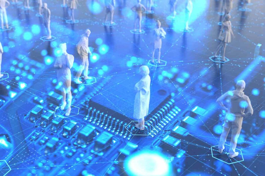 Pessoas em chip de tecnologia