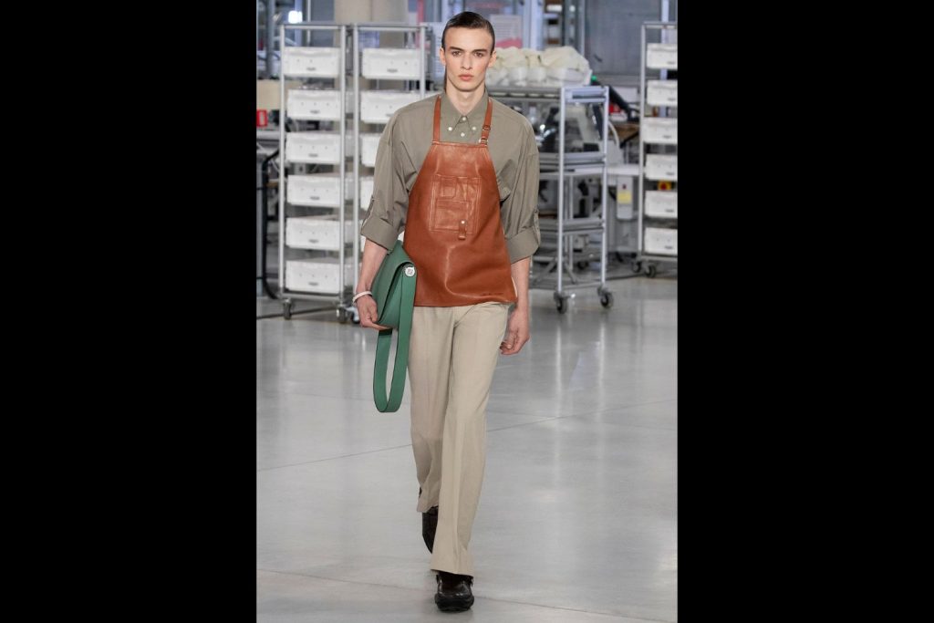 Fendi 2024: coleção masculina tem crossover de gêneros - Forbes