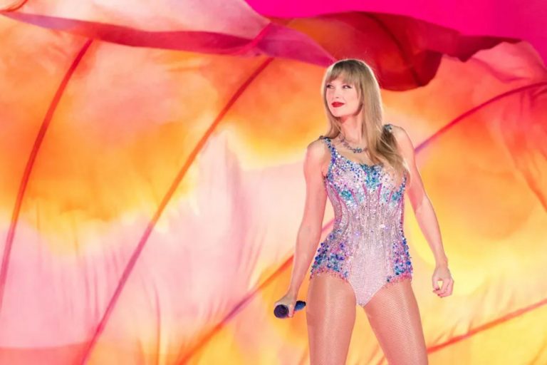 Foco em Taylor Swift durante jogos gera controversa e liga de futebol se  explica