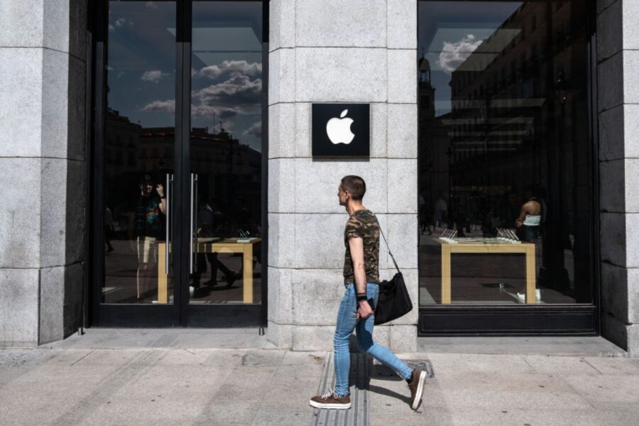 Loja com logotipo da Apple