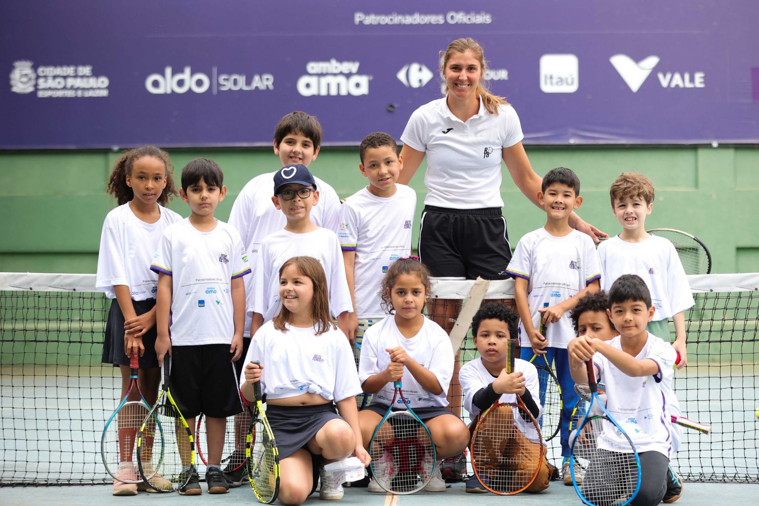 Tênis feminino, questão de força · Revista TÊNIS