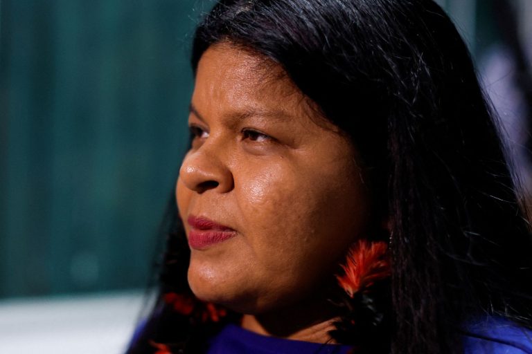 A ministra dos Povos Indígenas, Sonia Guajajara