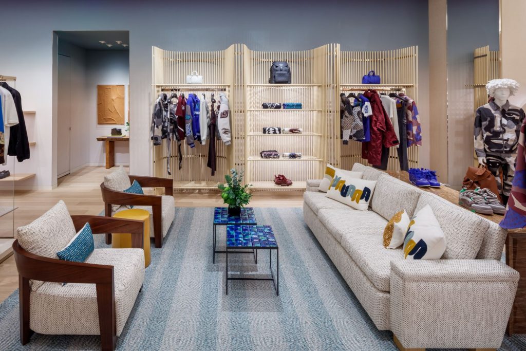 Louis Vuitton inaugura loja em Coral Gables, Miami - Forbes