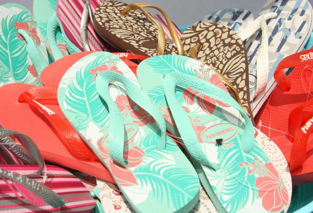 Com previsão de vendas para outubro, Havaianas lança coleção