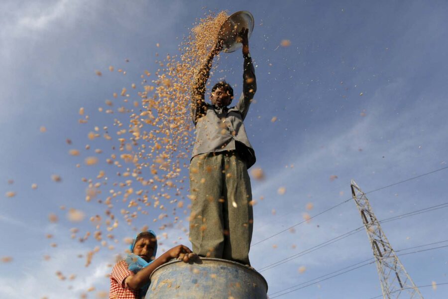 Agricultores na Índia