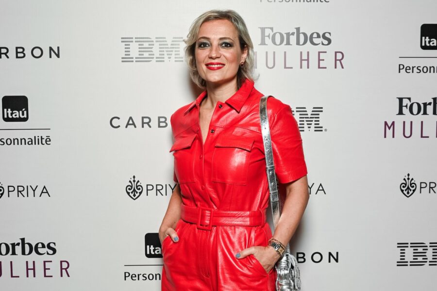 dani cachich em almoço das mulheres de sucesso