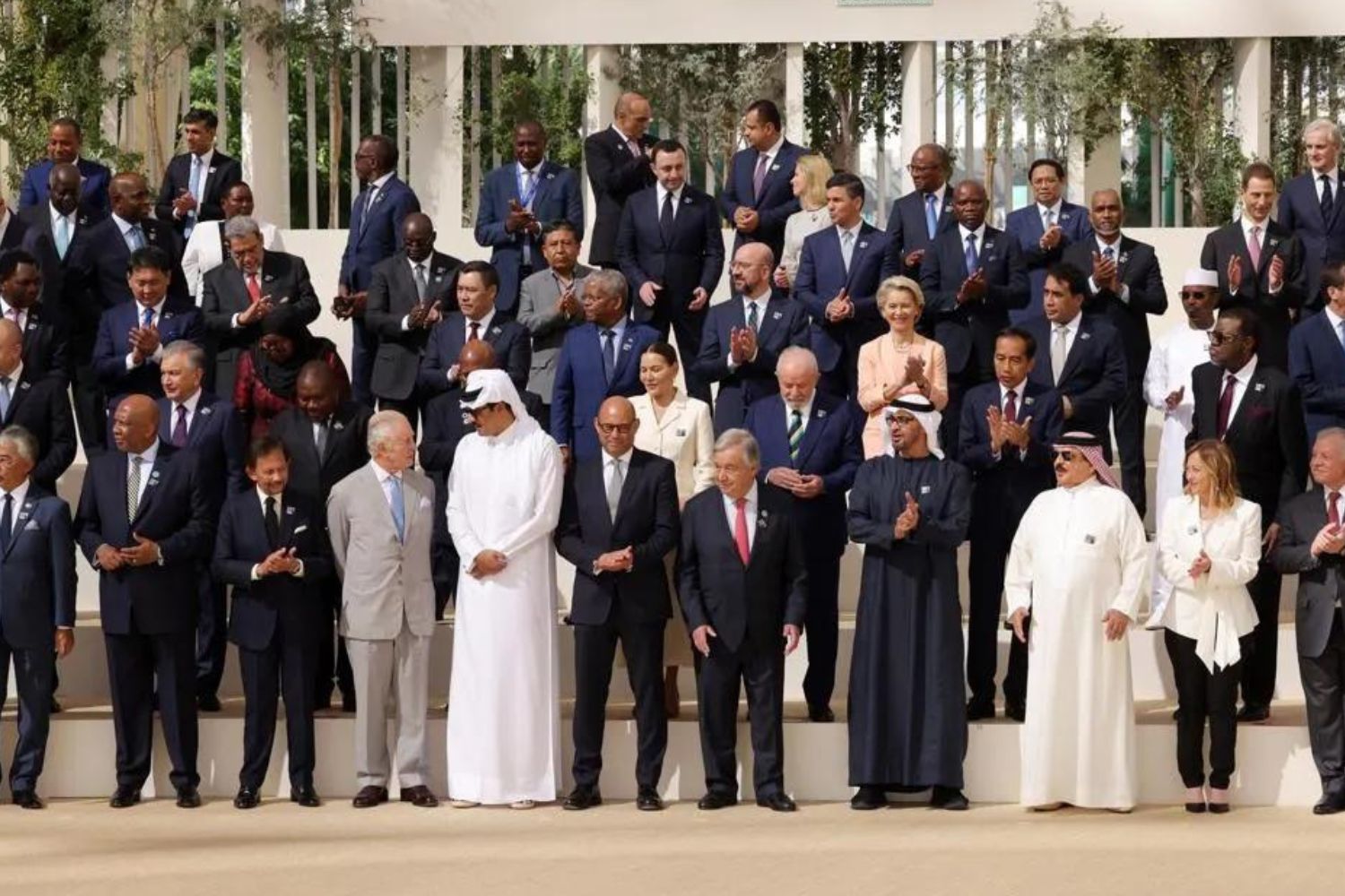 Reunião de cúpula de reis e xeques árabes