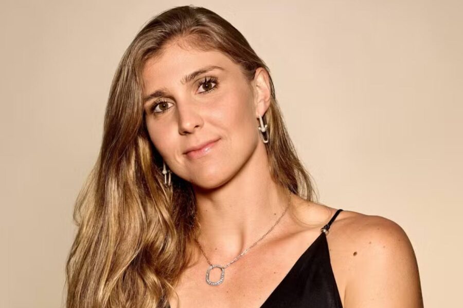 Tenista Bia Haddad usando joias da Tiffany