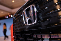 Logo da Honda em veículo fabricado pela montadora exposto em evento em Nova Délhi - Foto REUTERS -Anushree Fadnavis