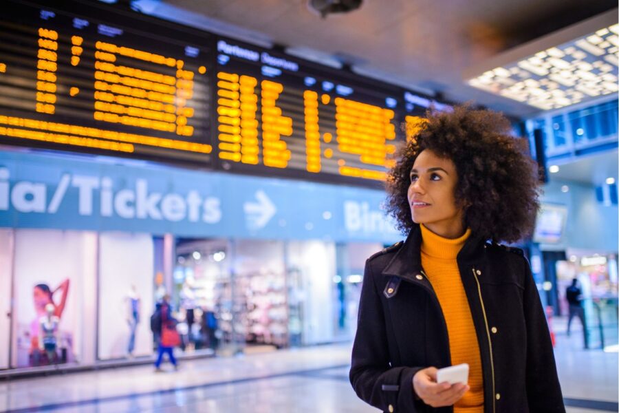 brasileira em aerporto nos EUA