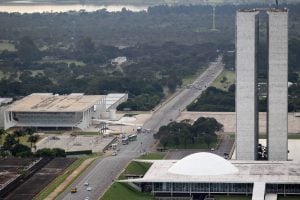 Palácio do Planalto e Congresso Nacional 18/04/2013 REUTERS/Ueslei Marcelino