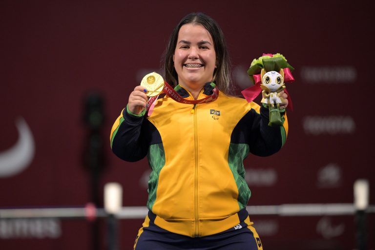 Mariana D'andrea conquistou ouro nas últimas Paraolimpíadas