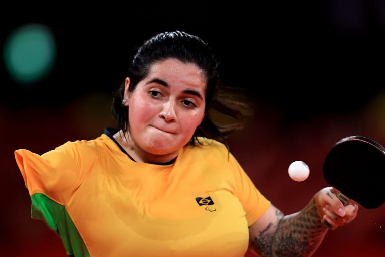 Primeira atleta paralímpica do Brasil em Jogos Olímpicos, Bruna Alexandre conquistou três bronzes e uma prata nos últimos Jogos Paralímpicos.