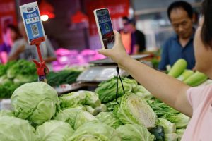 Mercado em Pequim 09/08/2023. REUTERS/Tingshu Wang/File Photo