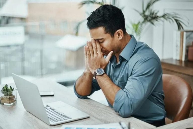 Para se recuperar de um burnout, é preciso reavaliar ações e fazer mudanças na rotina dentro e fora do trabalho