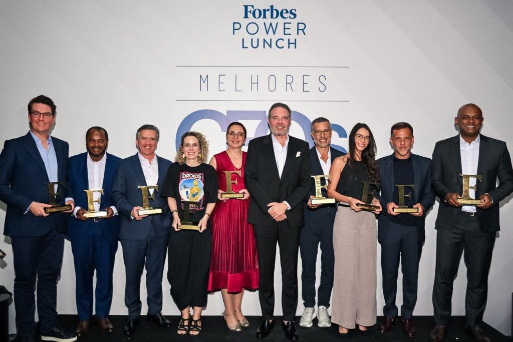 Antonio Camarotti, CEO da Forbes Brasil, com os Melhores CEOs do Brasil