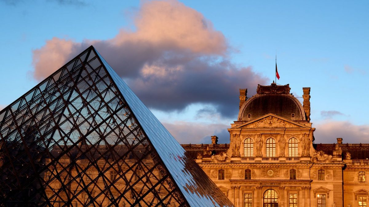 Louvre anuncia Grand Dîner, gala beneficente durante a Semana de Moda de Paris