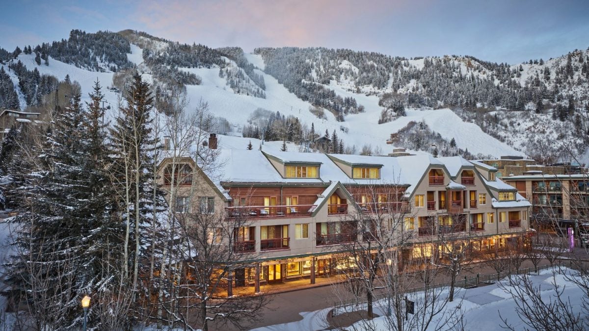 The Little Nell comemora 35 anos com ativações especiais em Aspen