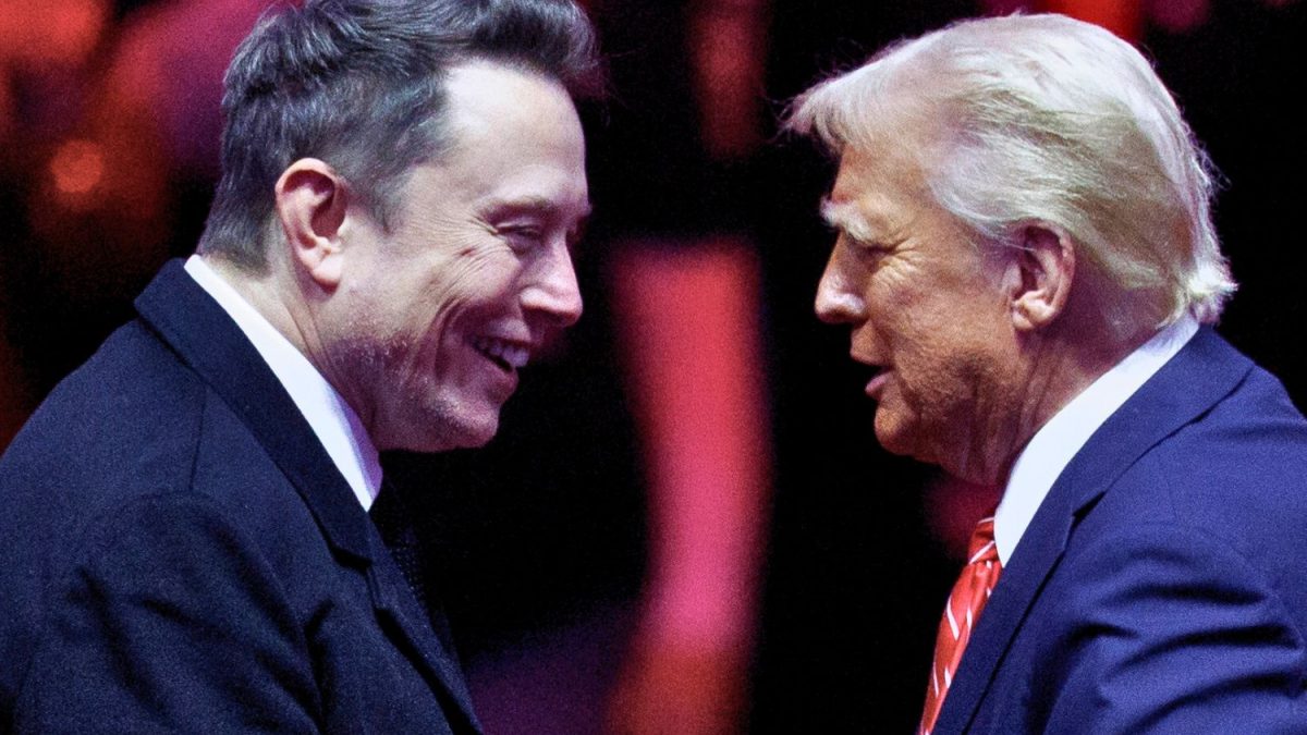 Como Elon Musk Distraído com Trump Pode Prejudicar a Tesla