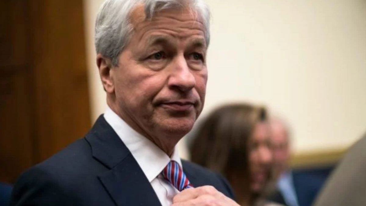 CEO do JPMorgan Ridiculariza Resistência Ao Trabalho Presencial e Exige Eficiência