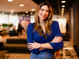 Foto de Leila Zimmerman, Chief Information Officer (CIO) da Mondelēz Brasil, uma das lideranças femininas brasileiras em tecnologia