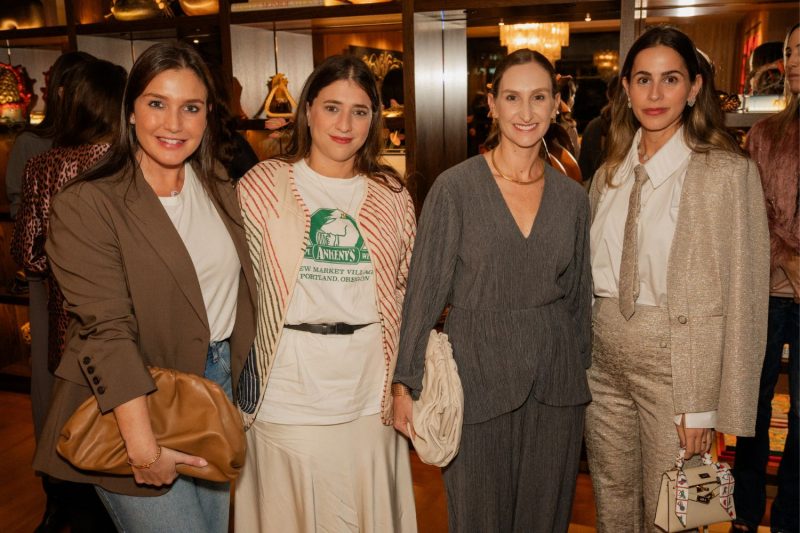 Anna Clara Fleury, Carolina Oliveira, Daniela Moreira Salles e Naty Delia