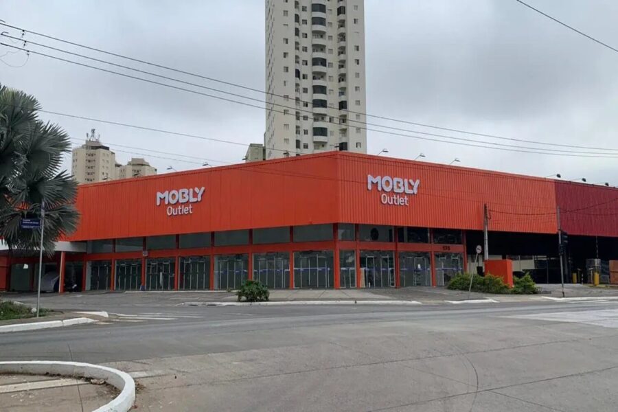 Mobly
