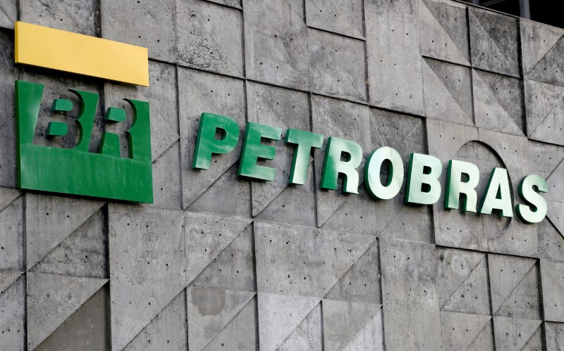 Petrobras Reduz Preço do Diesel em 4,7% para Distribuidoras a Partir de Terça