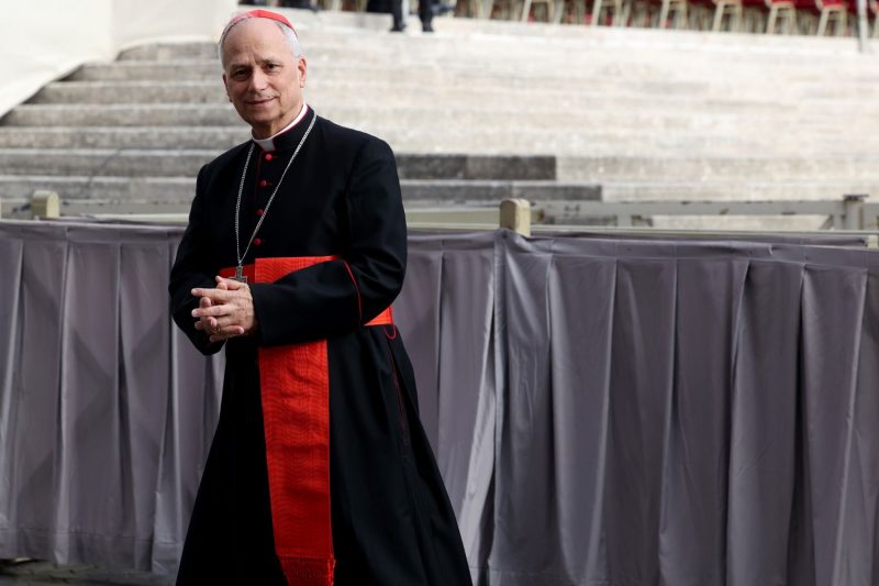 Robert Prevost esteve no funeral do Papa Francisco, em abril de 2025