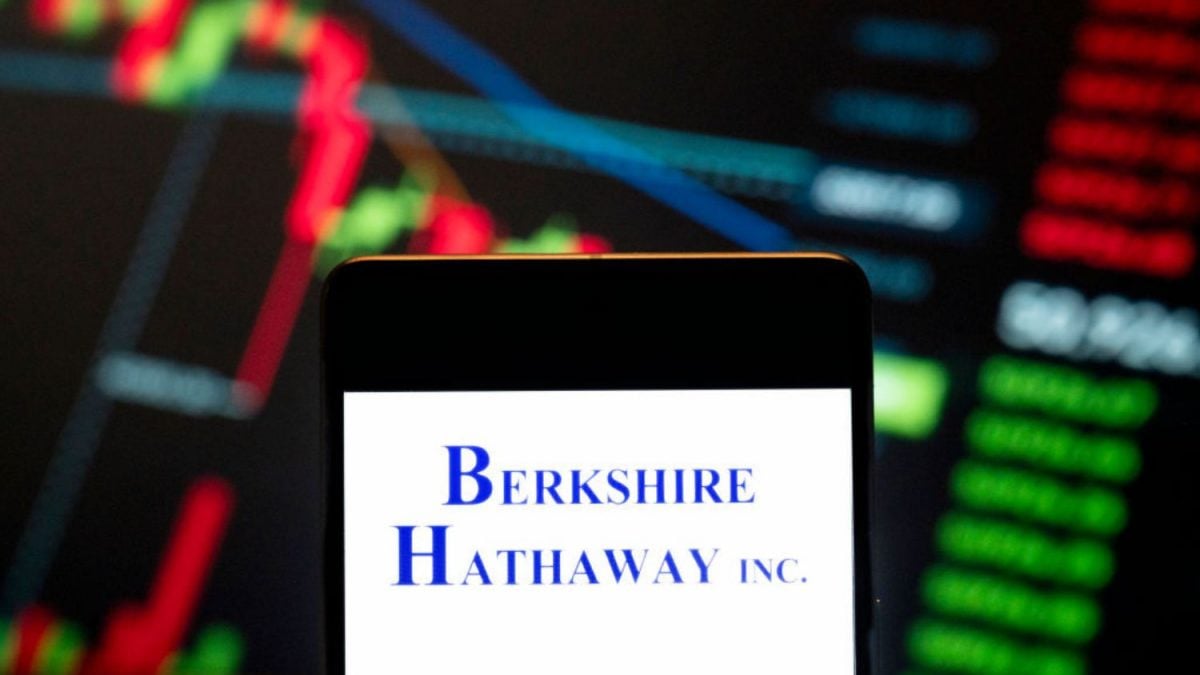 Ações da Berkshire Hathaway Caem após Anúncio de Aposentadoria de Buffett