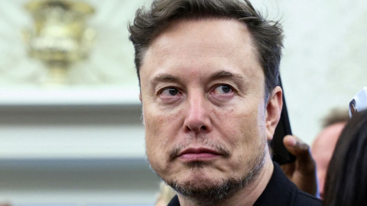 Musk Pretende Enviar Nave Não Tripulada a Marte até Final de 2026