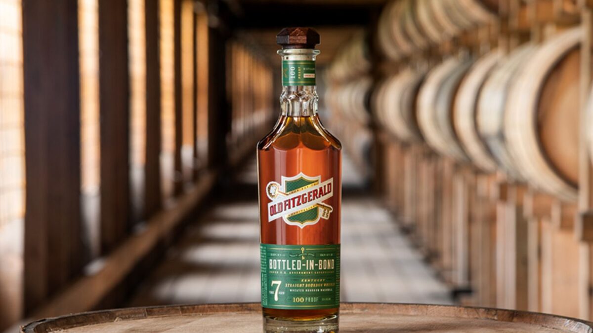 Old Fitzgerald 6年 ボトルインボンド 1955-1961 Old Fitzgerald Retorna Às Suas Raízes com um Novo Bourbon