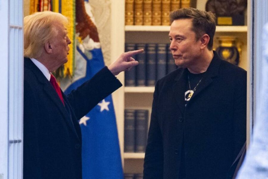 Trump e Musk: ruptura pode levar à criação de novo partido (Foto: Robert Schmidt / AFP via Getty Images)