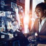 Inteligência artificial acelera mudanças, mas são as decisões humanas que vão definir o futuro do trabalho em 2026