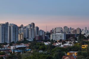 Pinheiros skyline