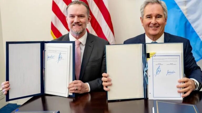 EUA e Argentina Assinam Acordo Comercial Histórico em Aliança Estratégica no Cone Sul