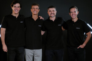 Guilherme Benchimol, André Street, Cristhiano Faé e David Vélez: fundadores e CEO do B55