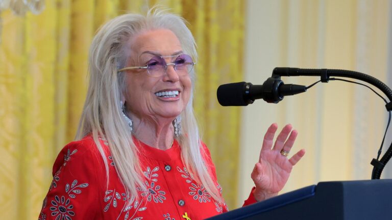 Miriam Adelson