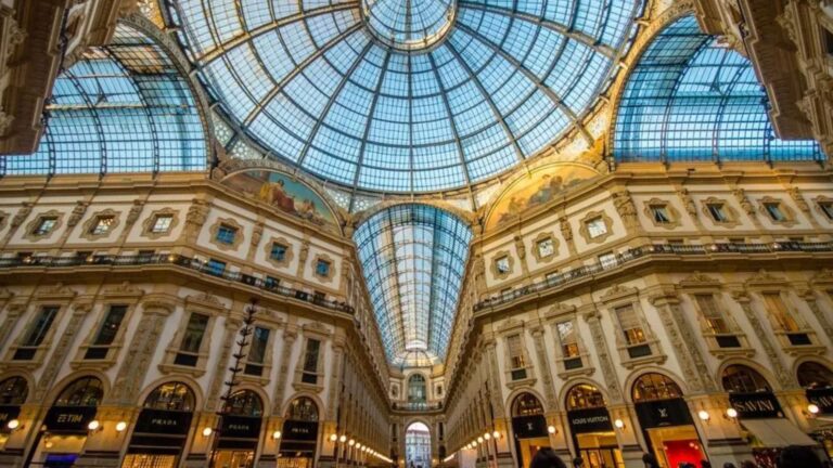 Galeria Vittorio Emanuele, Milão, Itália