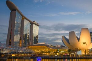 Bilionários da Malásia Compram Torre de Escritórios de Luxo em Singapura por US$ 2 Bilhões