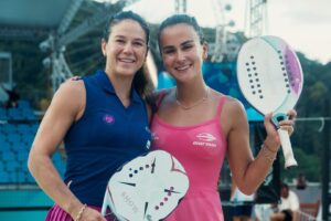 beach tennis sophia chow Vitória Marchezini