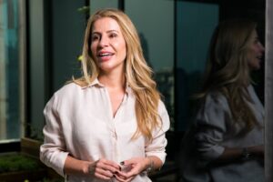 Milena Leal assumiu a operação brasileira do Google Cloud em 2026 e lidera a estratégia da empresa para expandir agentes de IA no mercado corporativo brasileiro